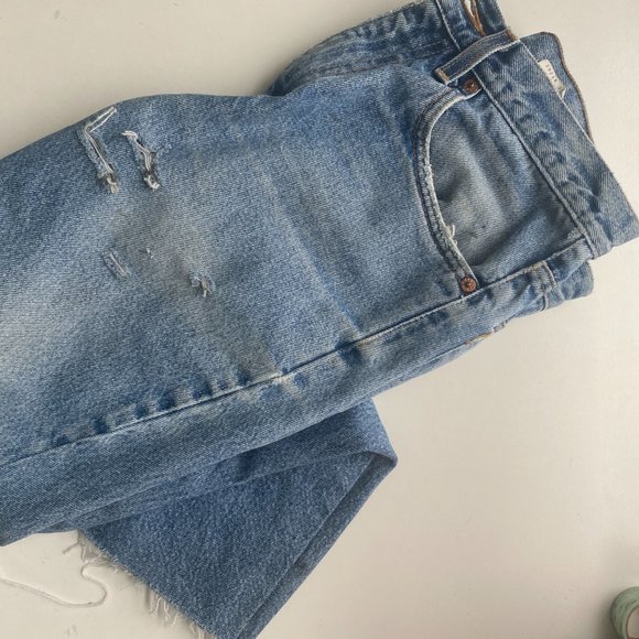 ON HOLD Vintage Distressed High Rise Levi's - Picture 14 of 14